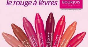 Un rouge à lèvres Color Boost de Bourjois avec Public