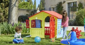 Bon plan jouets Carrefour : maisonnette enfants à 69€